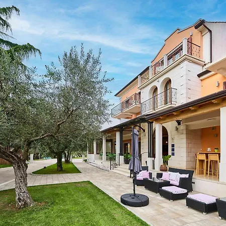 Villa Dobravac Wine Estate-3